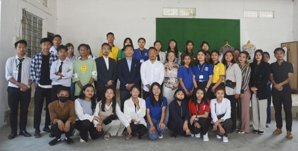 Participants and officials during the workshop and orientation on skill development held at VDB hall, Zunheboto on May 25. (DIPR Photo)